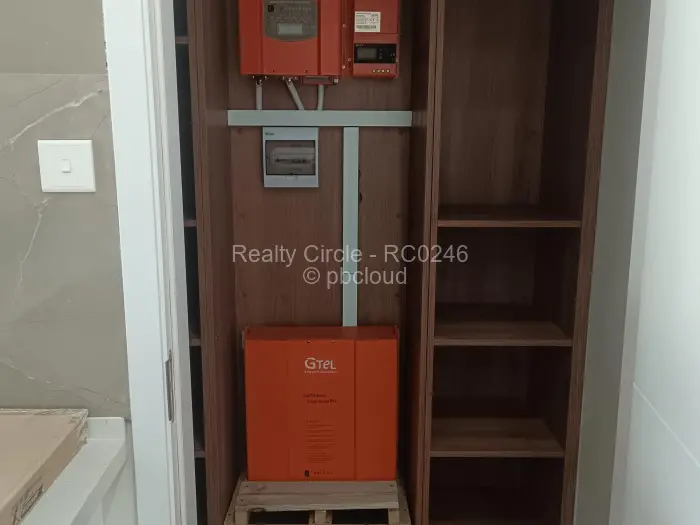 Townhouse/Complex/Cluster to Rent in Avondale