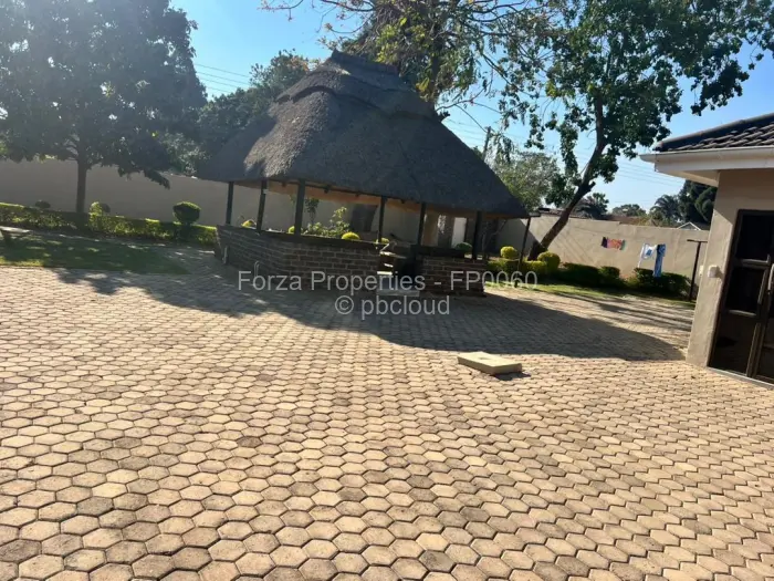 4 Bedroom House for Sale in Eastlea, Harare