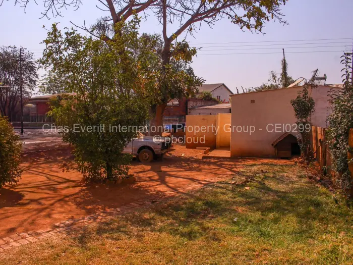 3 Bedroom House for Sale in Bradfield, Bulawayo