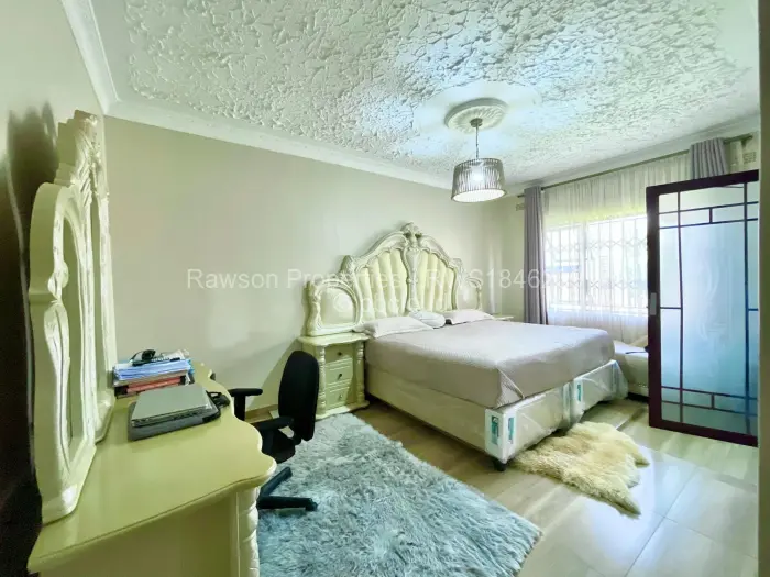 6 Bedroom House for Sale in Mount Pleasant Heights, Harare