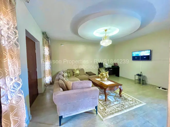 6 Bedroom House for Sale in Mount Pleasant Heights, Harare
