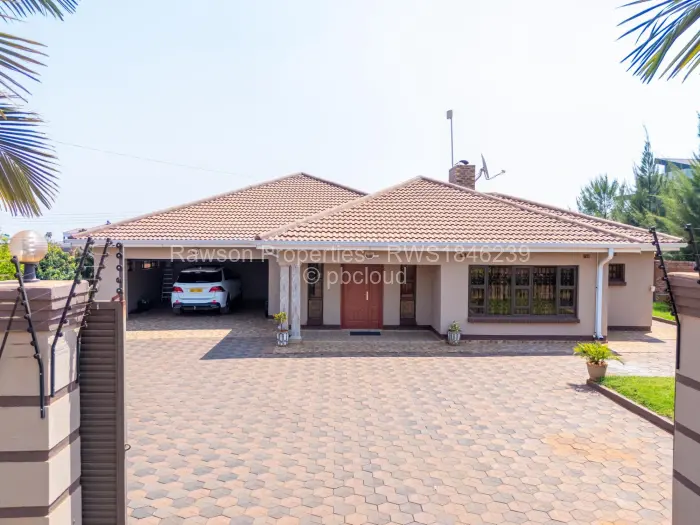 6 Bedroom House for Sale in Mount Pleasant Heights, Harare