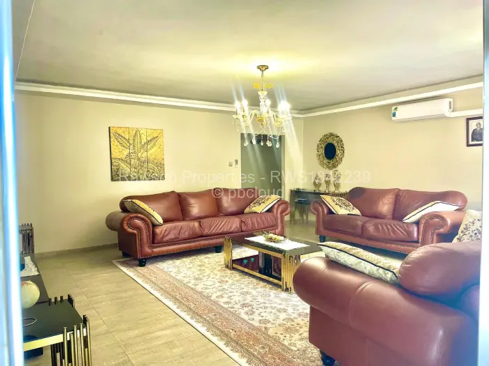 6 Bedroom House for Sale in Mount Pleasant Heights, Harare