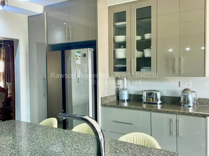6 Bedroom House for Sale in Mount Pleasant Heights, Harare