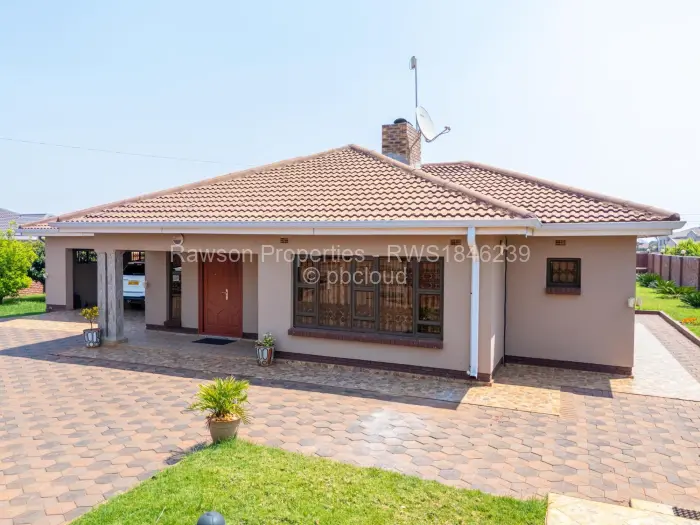 6 Bedroom House for Sale in Mount Pleasant Heights, Harare