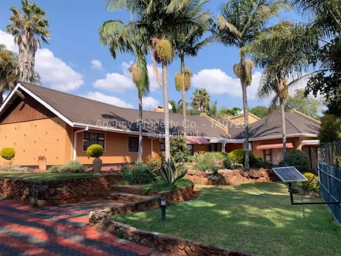 4 Bedroom House to Rent in Chisipite