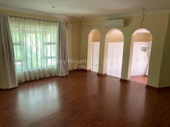4 Bedroom House to Rent in Chisipite
