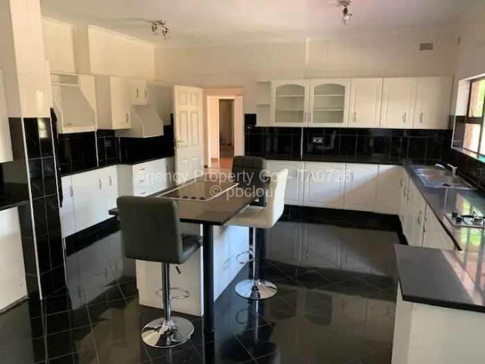 4 Bedroom House to Rent in Chisipite