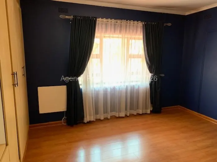 4 Bedroom House to Rent in Chisipite