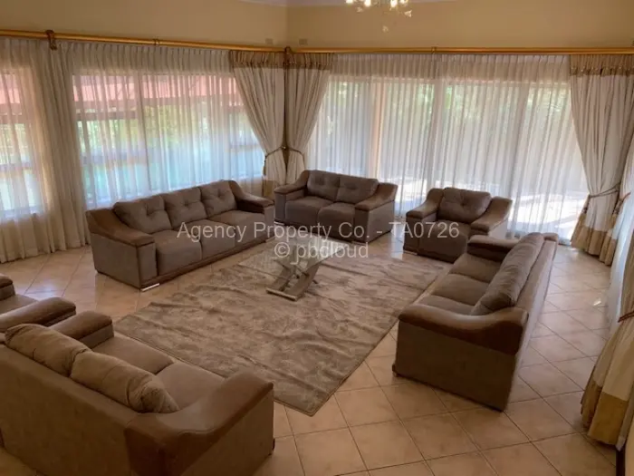 4 Bedroom House to Rent in Chisipite