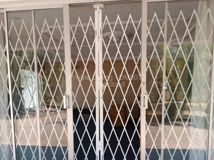 1 Bedroom Cottage/Garden Flat to Rent in Mount Pleasant