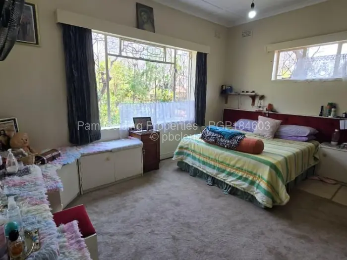 4 Bedroom House for Sale in Hillside Byo, Bulawayo