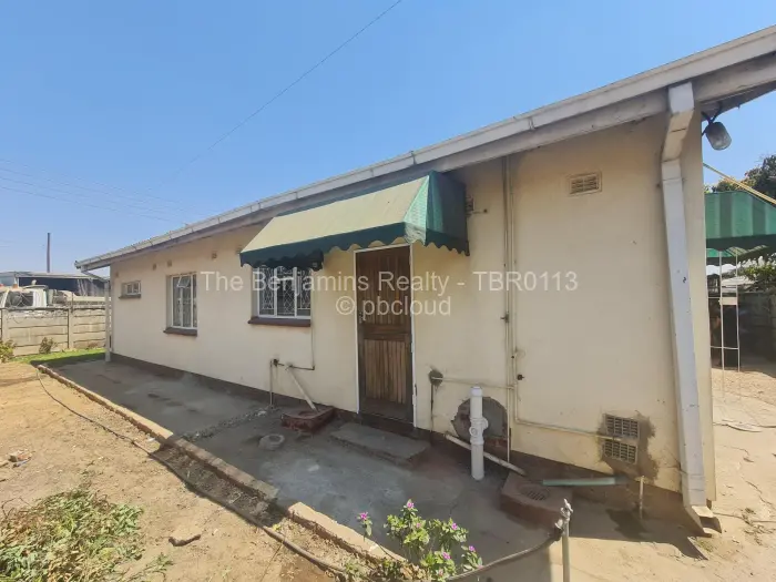4 Bedroom House to Rent in Glen Norah