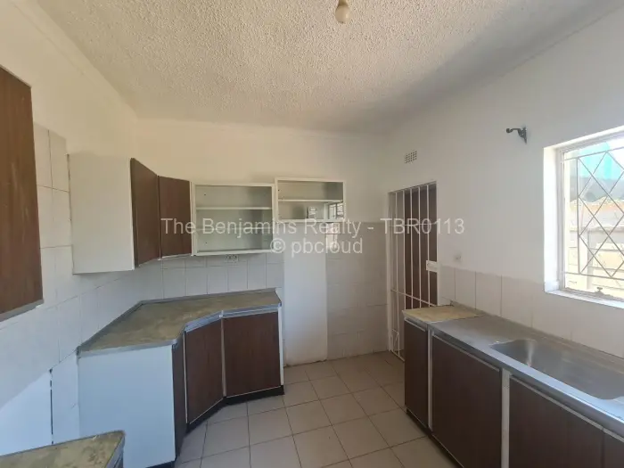 4 Bedroom House to Rent in Glen Norah