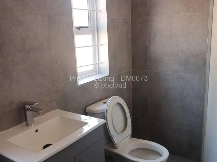 2 Bedroom Cottage/Garden Flat to Rent in Borrowdale West