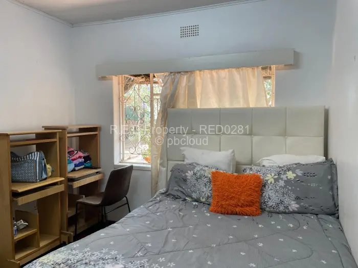 3 Bedroom House for Sale in Bradfield, Bulawayo