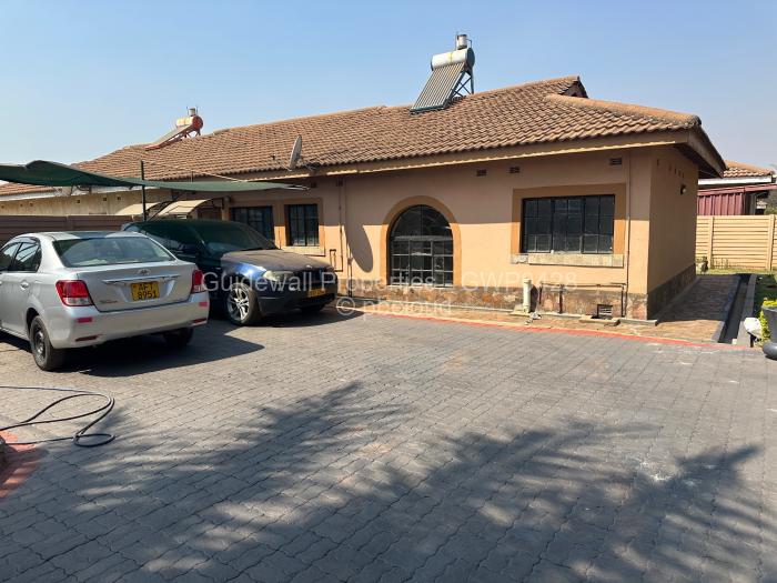 3 Bedroom House to Rent in Meyrick Park, Harare