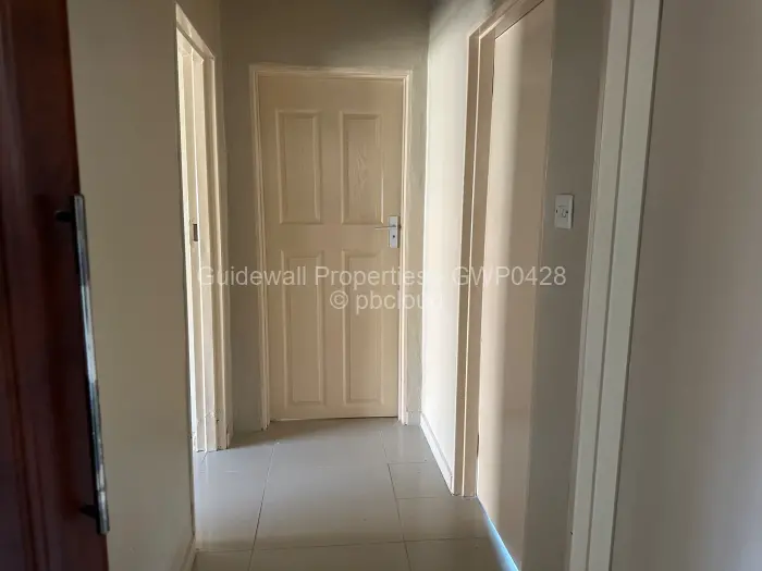 3 Bedroom House to Rent in Meyrick Park