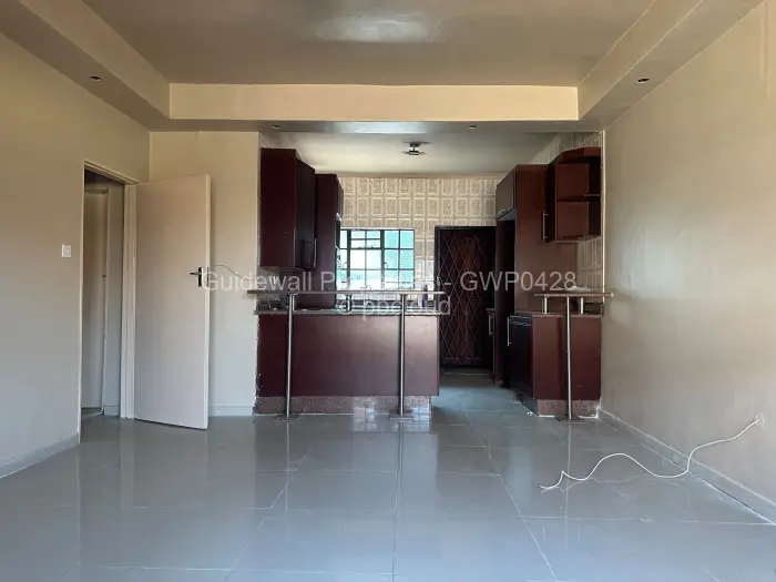 3 Bedroom House to Rent in Meyrick Park