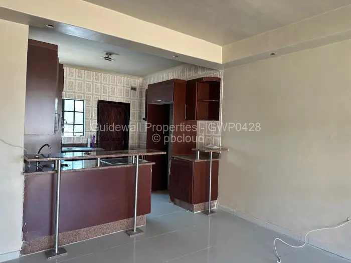3 Bedroom House to Rent in Meyrick Park