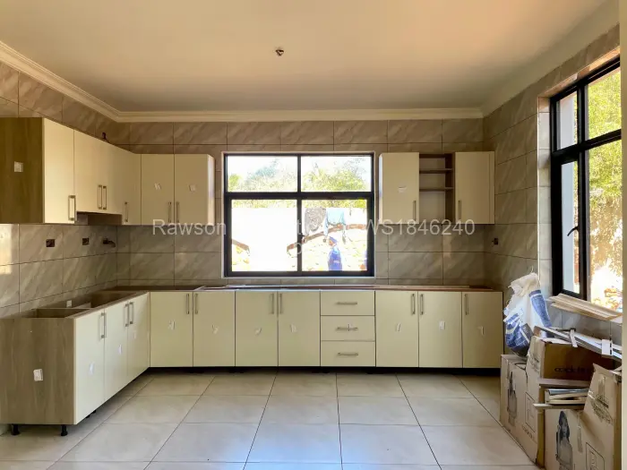 Townhouse/Complex/Cluster for Sale in Greendale North, Harare
