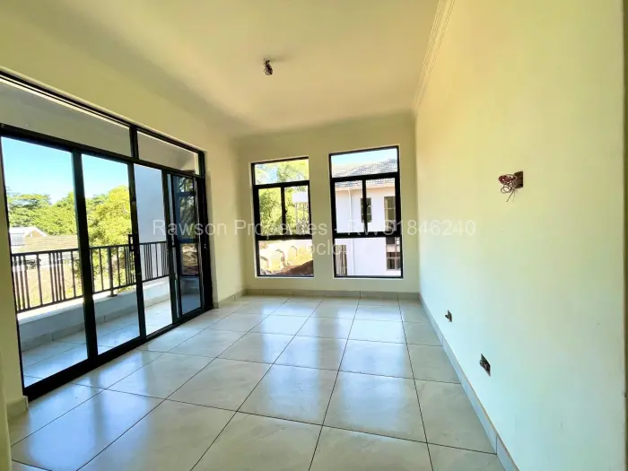 Townhouse/Complex/Cluster for Sale in Greendale North, Harare