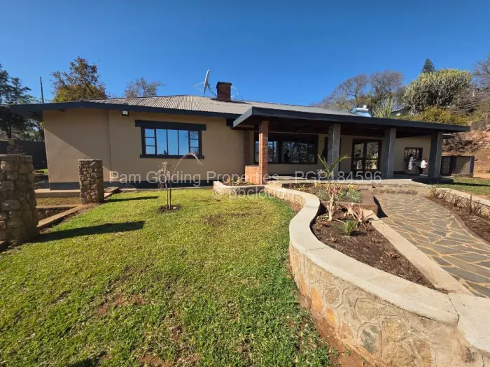4 Bedroom House for Sale in Hillside Byo, Bulawayo