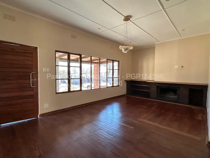 4 Bedroom House for Sale in Hillside Byo, Bulawayo