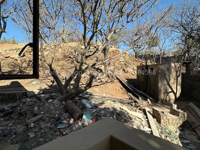 4 Bedroom House for Sale in Hillside Byo, Bulawayo