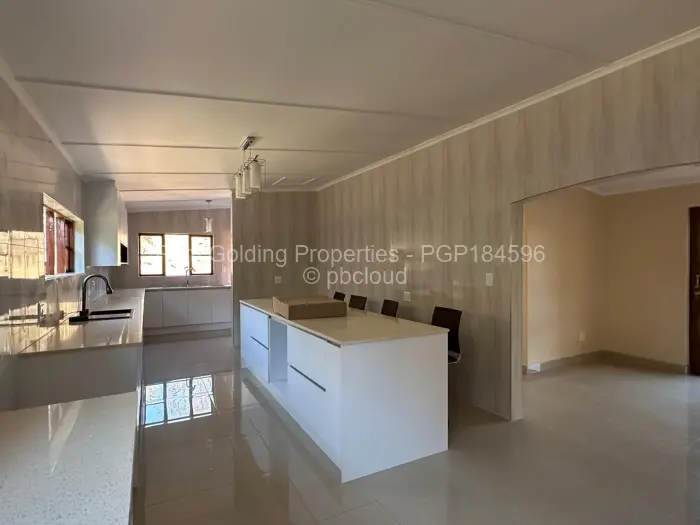 4 Bedroom House for Sale in Hillside Byo, Bulawayo