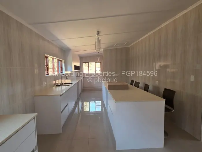 4 Bedroom House for Sale in Hillside Byo, Bulawayo