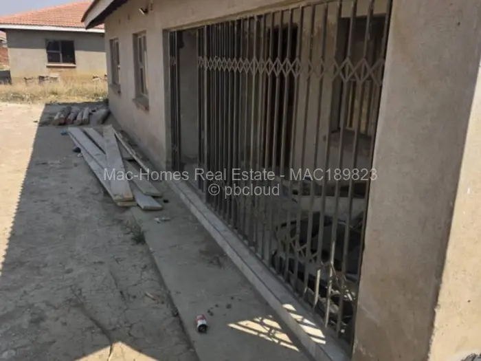 5 Bedroom House for Sale in Sandton Park, Harare