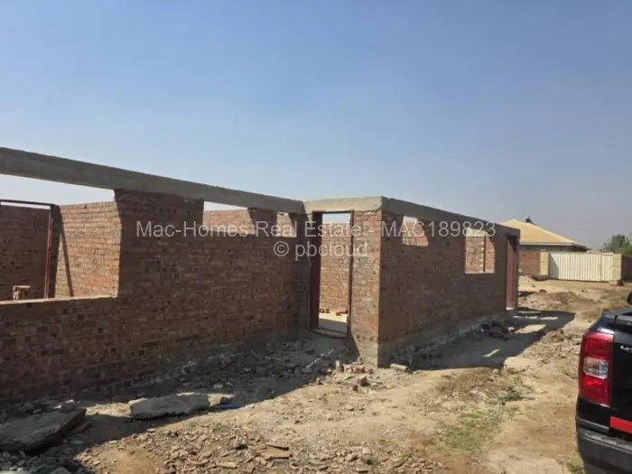 5 Bedroom House for Sale in Sandton Park, Harare