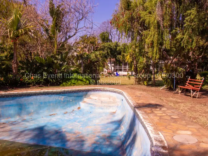 4 Bedroom House for Sale in Hillside Byo, Bulawayo