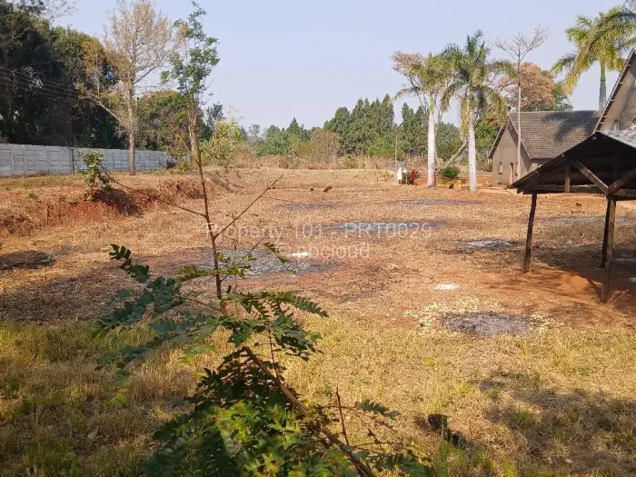 8 Bedroom House for Sale in Hogerty Hill, Harare