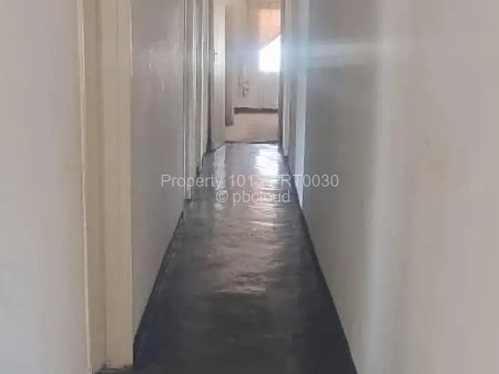 5 Bedroom House for Sale in Norton, Norton