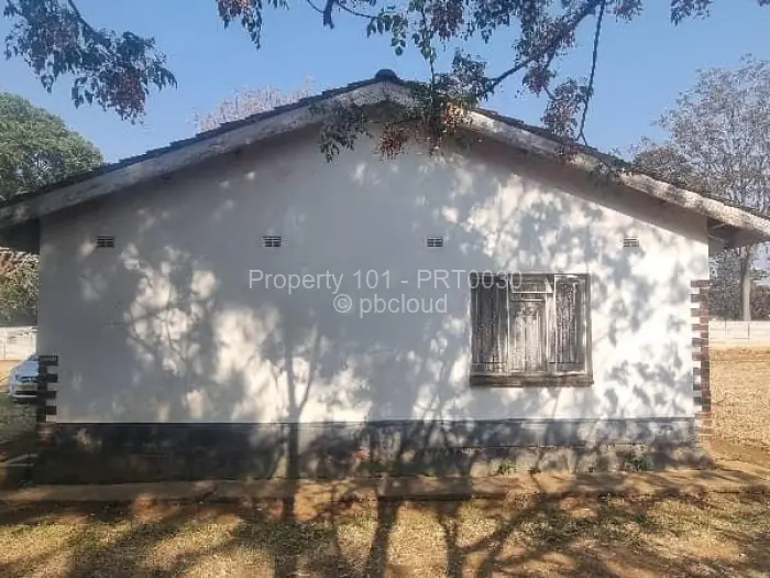 5 Bedroom House for Sale in Norton, Norton