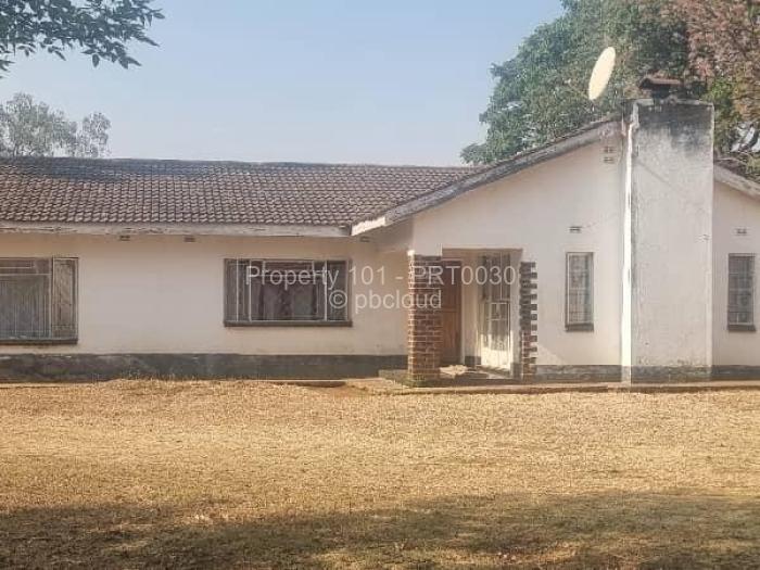 5 Bedroom House for Sale in Norton, Norton