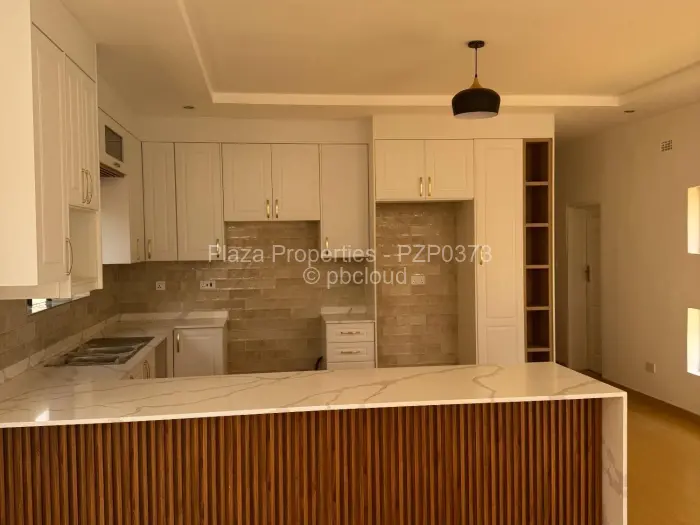 Townhouse/Cluster for Sale in Marlborough, Harare