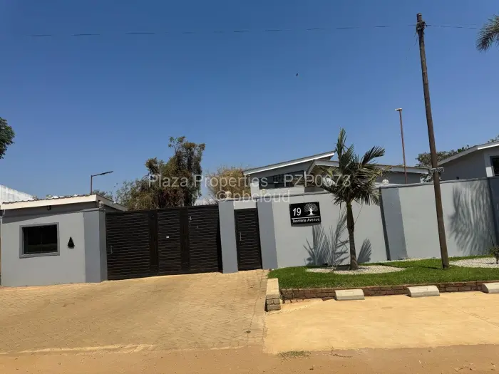 Townhouse/Cluster for Sale in Marlborough, Harare