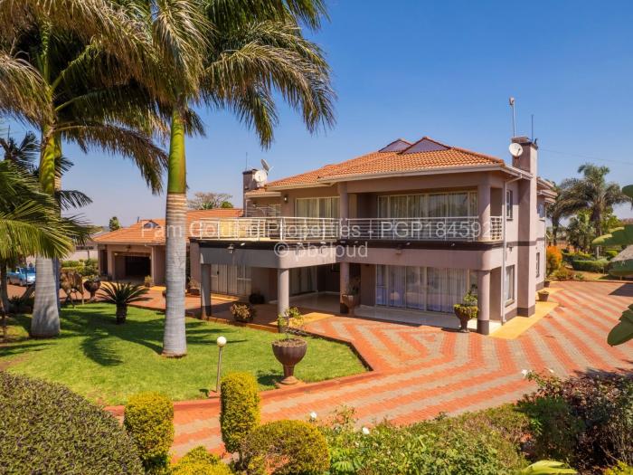 6 Bedroom House for Sale in Shawasha Hills, Harare