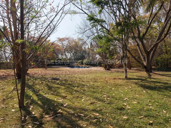 4 Bedroom House for Sale in Chisipite, Harare