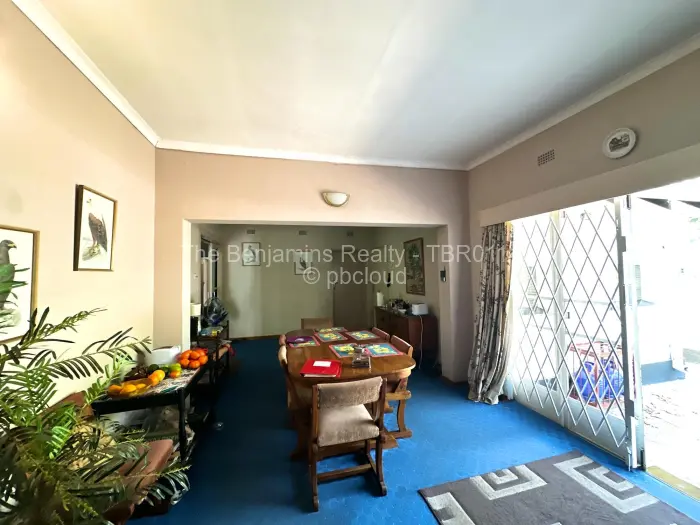 4 Bedroom House for Sale in Chisipite, Harare