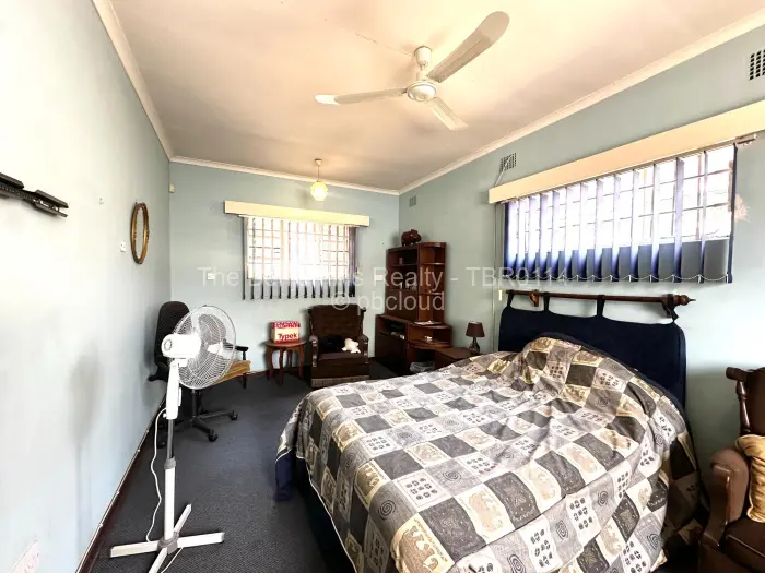 4 Bedroom House for Sale in Chisipite, Harare