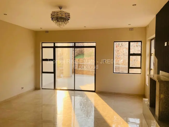 4 Bedroom House for Sale in Glen Lorne, Harare