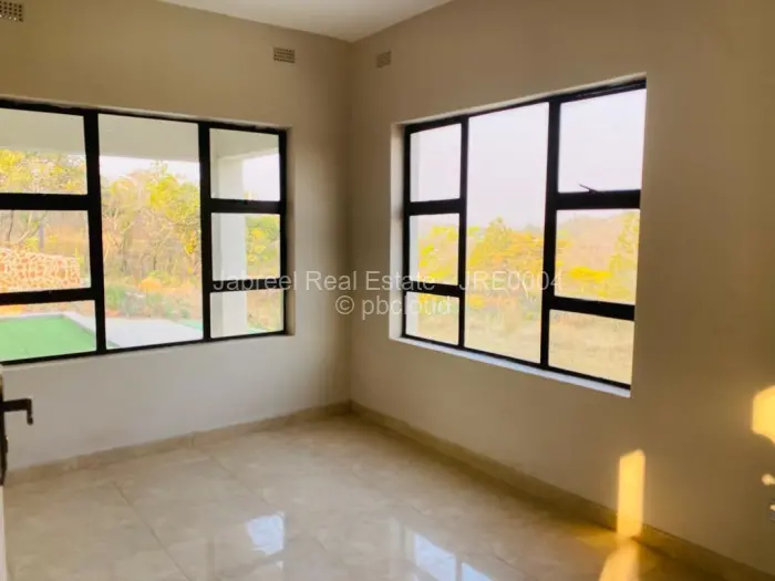 4 Bedroom House for Sale in Glen Lorne, Harare