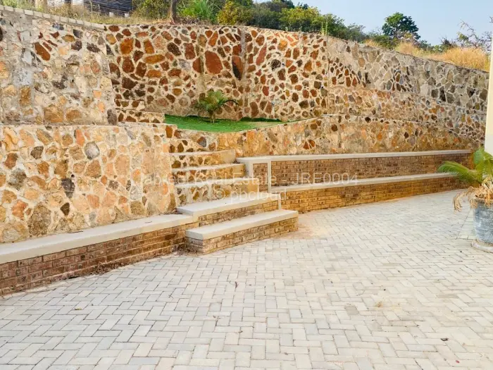 4 Bedroom House for Sale in Glen Lorne, Harare