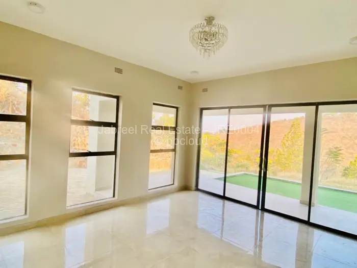4 Bedroom House for Sale in Glen Lorne, Harare