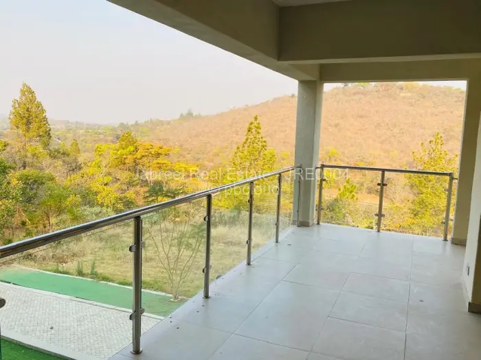 4 Bedroom House for Sale in Glen Lorne, Harare