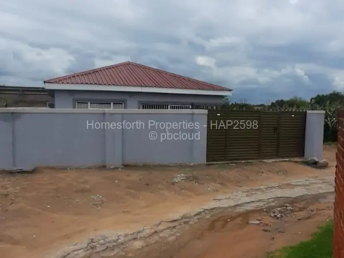 3 Bedroom House for Sale in Zengeza, Chitungwiza